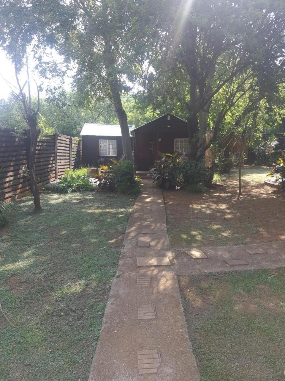 Chalet 1 Camping Style At Cynthias Country Hartbeespoort Exterior photo